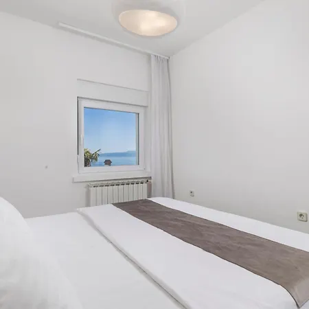 Apartman Garden With Pool *