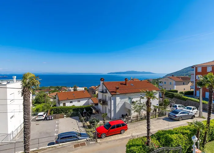 شقة Garden With Pool