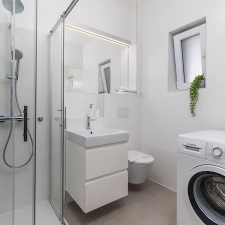 Garden With Pool Opatija