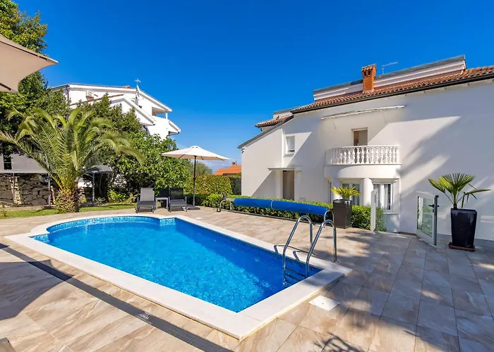 Appartamento Garden With Pool Abbazia